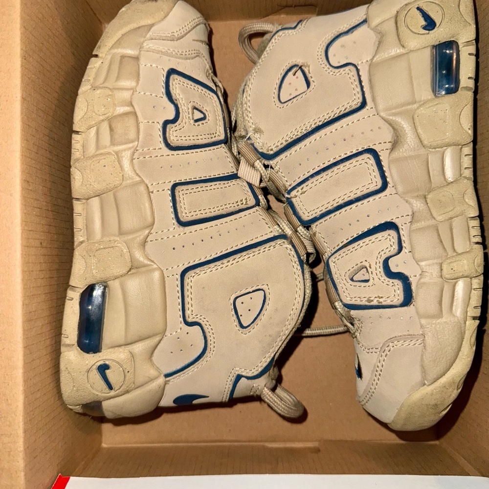NWB Nike Air More Uptempo (PS) '
 Limestone/Valerian Blue Kids 1.5Y